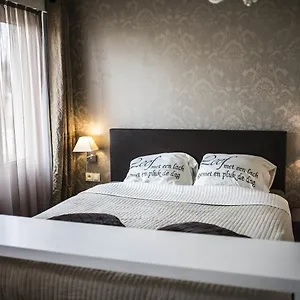 A Dream & Massages Couette-café